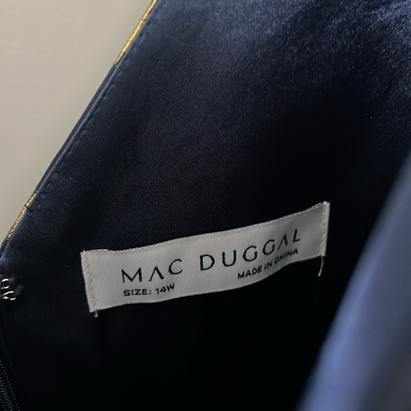Mac Duggal NWT Navy and Gold Evening Gown - Picture 5 of 10